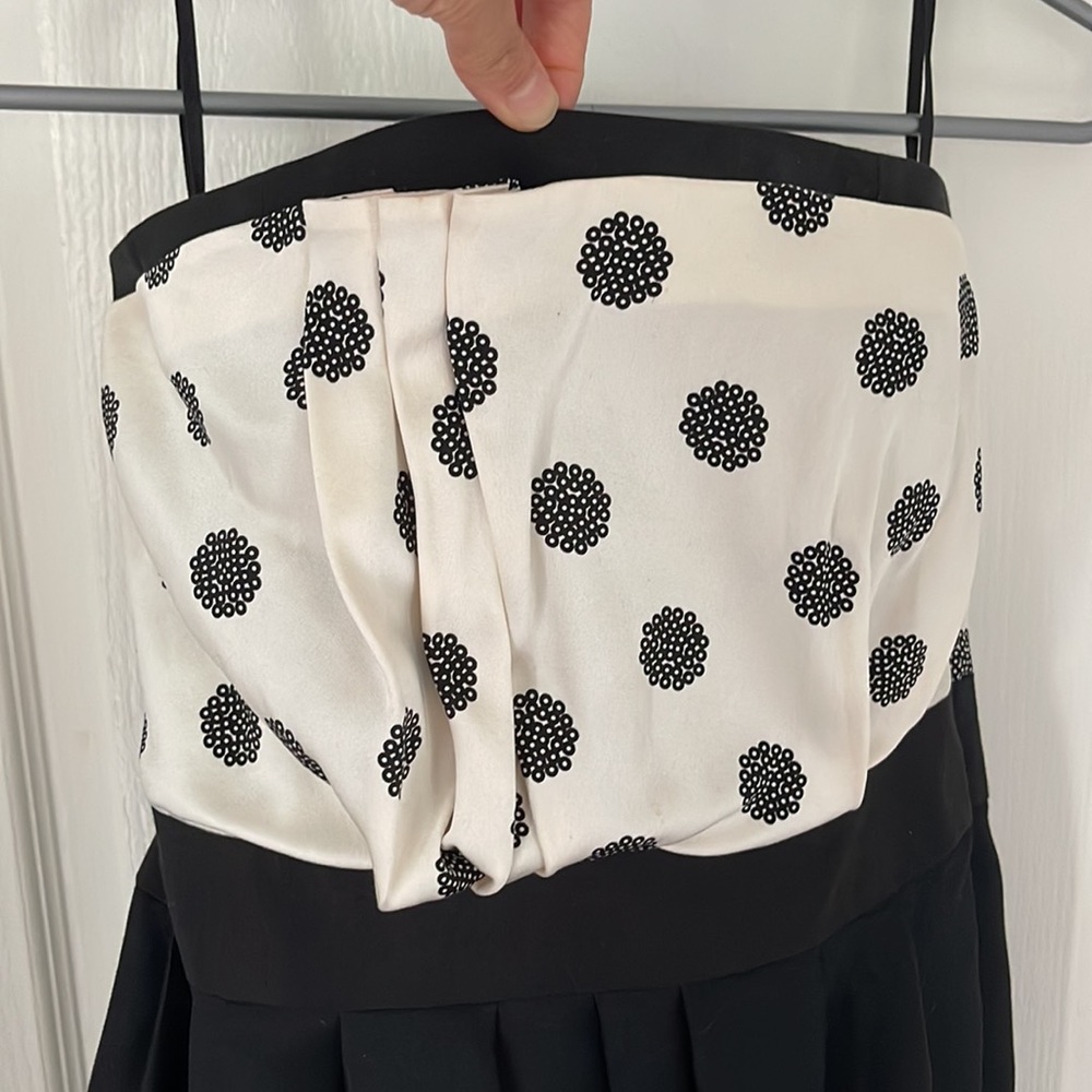 EUC Black and white Reiss dress in US size 4.